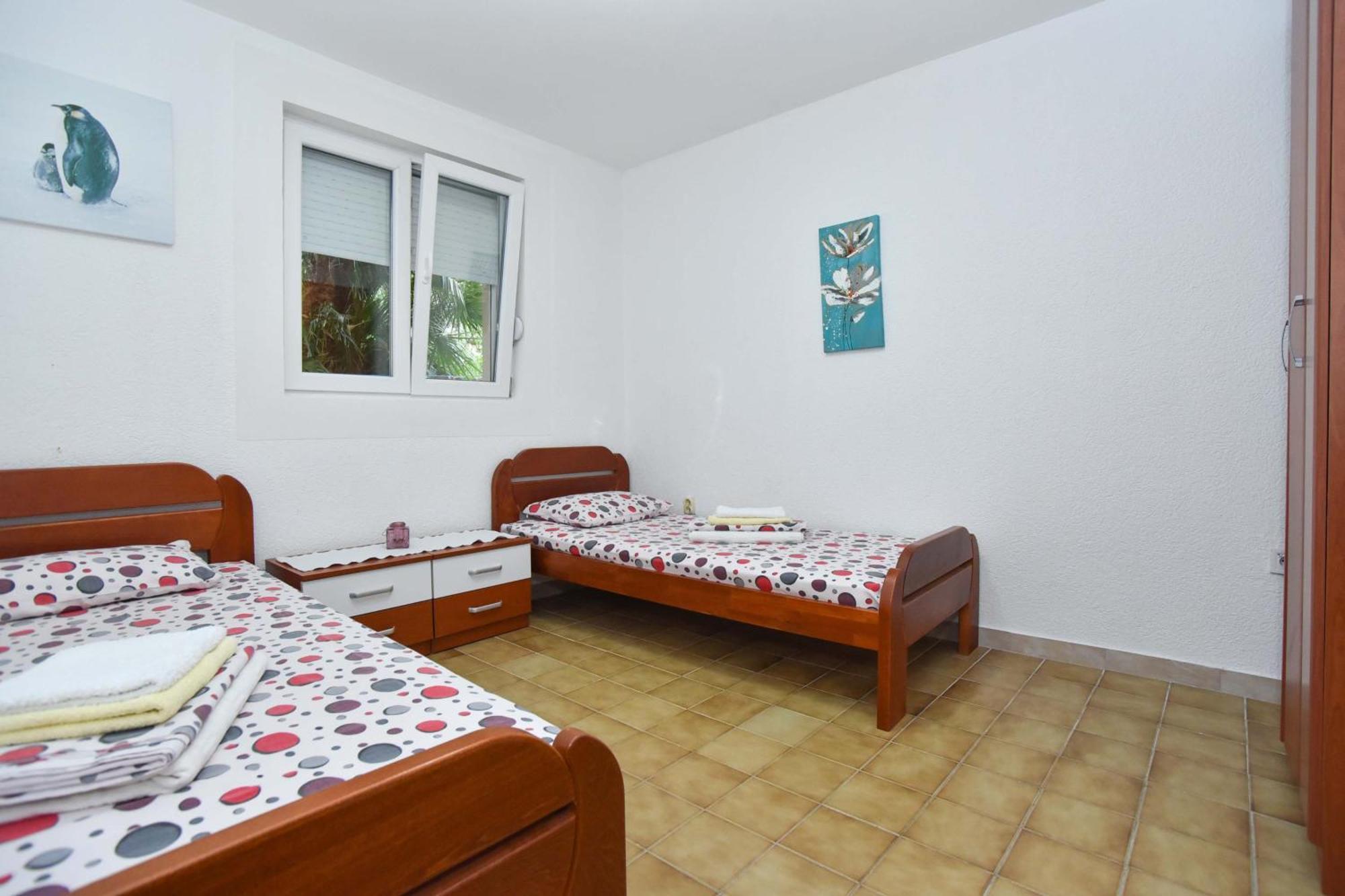 Lucice Apartment Petrovac na moru